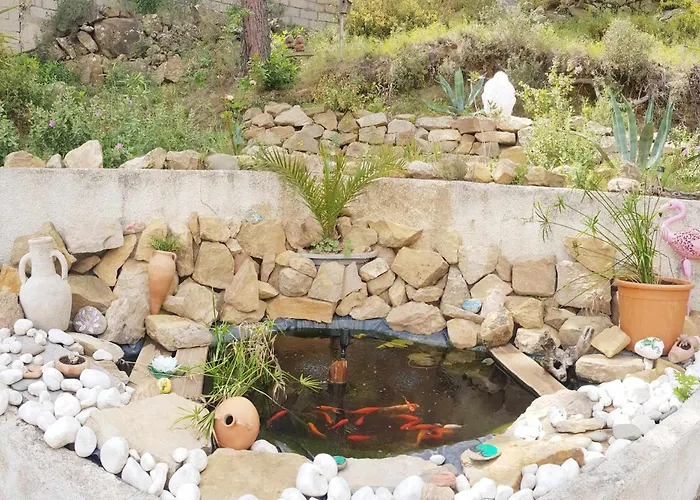 La Du Menhir D'hôtes 3* Bize-Minervois